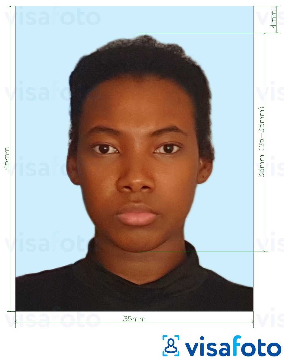 Contoh foto untuk Pasport Jamaica 35x45 mm latar belakang biru pucat dengan spesifikasi saiz yang tepat.