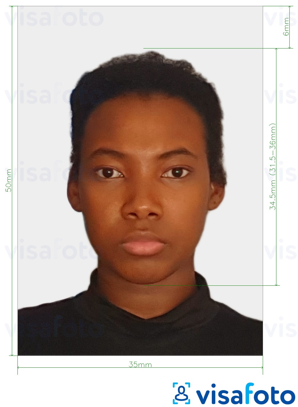 Contoh foto untuk Suriname pasport 50x35 mm dengan spesifikasi saiz yang tepat.